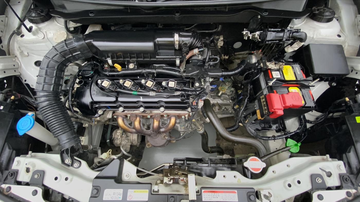 2020 Maruti Swift VXI D, Petrol, Manual, Open Bonet