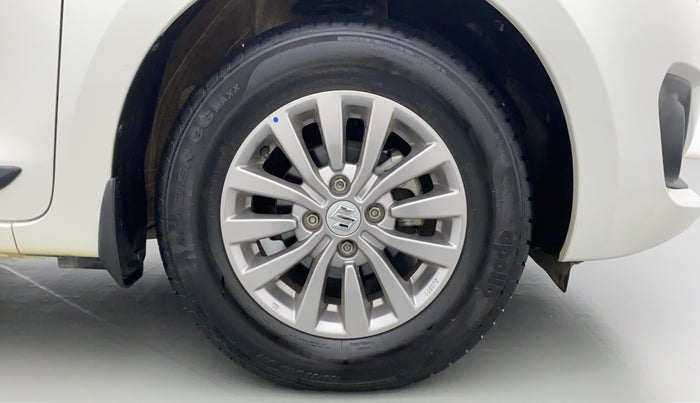 2020 Maruti Swift VXI D, Petrol, Manual, Right Front Wheel
