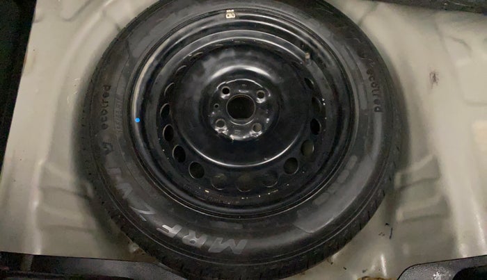 2022 Maruti Baleno DELTA PETROL 1.2, Petrol, Manual, 28,298 km, Spare Tyre