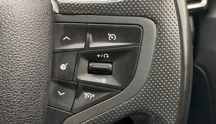 2021 Tata Harrier XZ+ DARK EDITION, Diesel, Manual, 28,918 km, Adaptive Cruise Control
