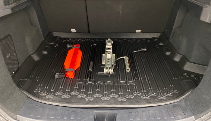 2021 Tata Harrier XZ+ DARK EDITION, Diesel, Manual, 28,918 km, Boot Inside