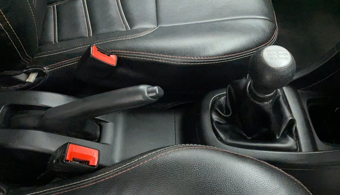 2015 Maruti Swift LXI, Petrol, Manual, 55,080 km, Gear Lever