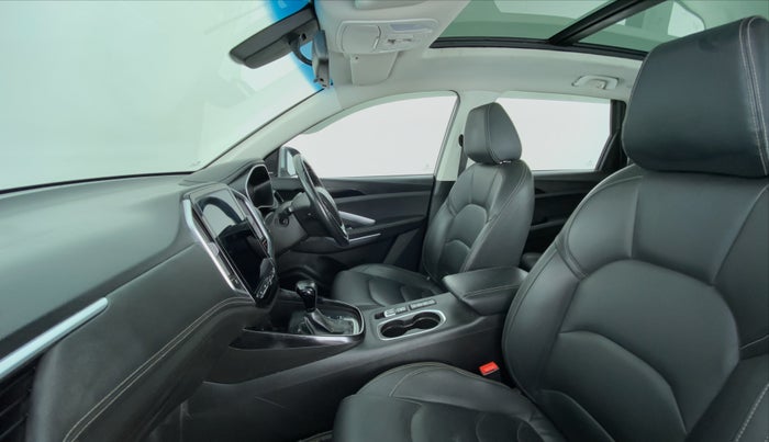 2019 MG HECTOR SHARP DCT PETROL, Petrol, Automatic, 92,298 km, Right Side Front Door Cabin