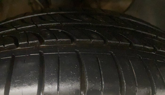 2019 Hyundai Elite i20 SPORTZ 1.2, Petrol, Manual, 66,027 km, Right Front Tyre Tread