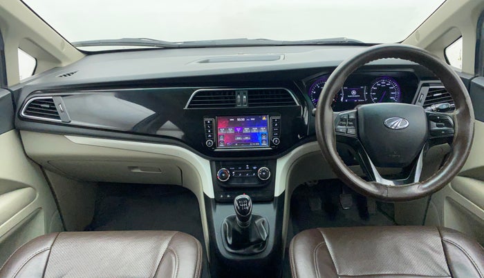 2018 Mahindra MARAZZO M6 7 STR, Diesel, Manual, 84,975 km, Dashboard