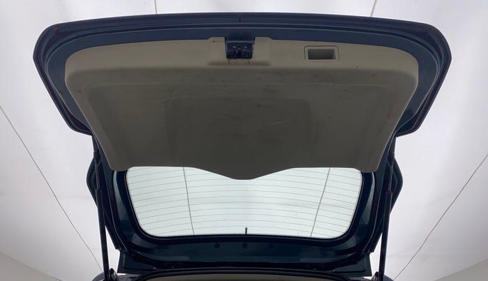 2018 Mahindra MARAZZO M6 7 STR, Diesel, Manual, 84,975 km, Boot Door Open