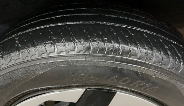 2021 Nissan MAGNITE XL, Petrol, Manual, 61,728 km, Left Rear Tyre Tread