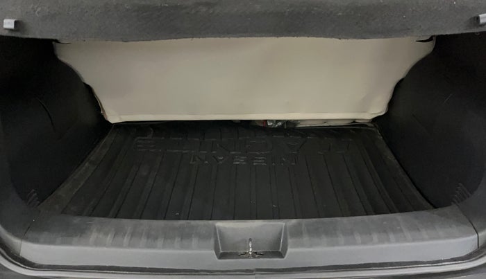 2021 Nissan MAGNITE XL, Petrol, Manual, 61,728 km, Boot Inside