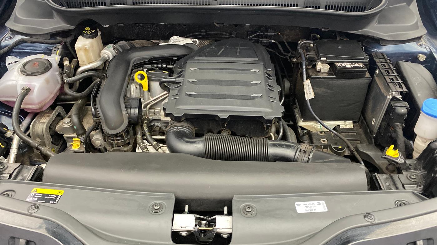2025 Skoda Kylaq Signature, Petrol, Manual, 11,585 km, Engine View