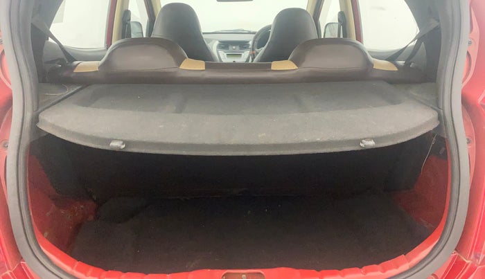 2017 Hyundai Eon MAGNA +, Petrol, Manual, 50,887 km, Boot Inside