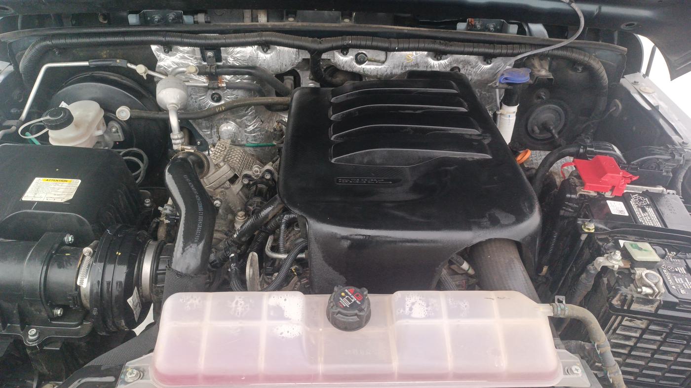 2024 Mahindra Thar LX P 2WD AT HT, Petrol, Automatic, 9,373 km, Engine View
