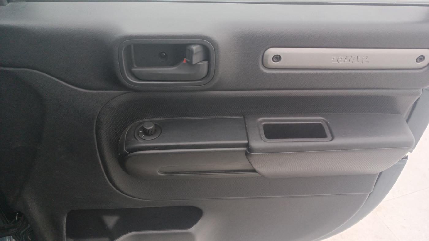 2024 Mahindra Thar LX P 2WD AT HT, Petrol, Automatic, 9,373 km, Driver Side Door Panels Control