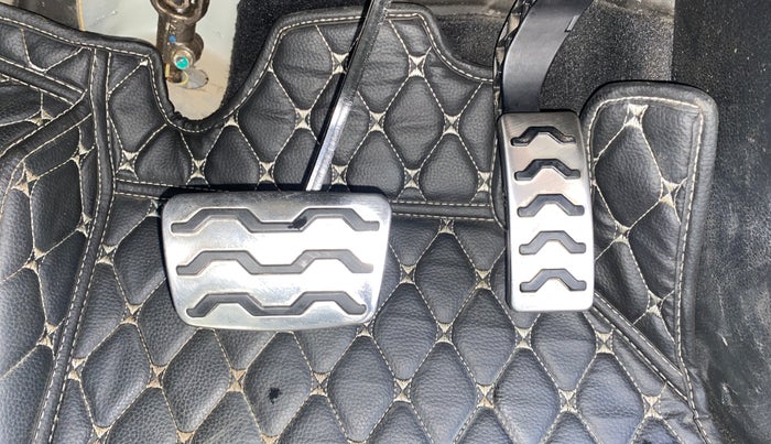 2020 KIA SONET GTX PLUS 1.0 DCT, Petrol, Automatic, 41,820 km, Pedals