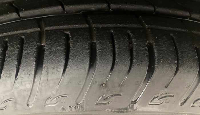 2020 KIA SONET GTX PLUS 1.0 DCT, Petrol, Automatic, 41,820 km, Right Front Tyre Tread