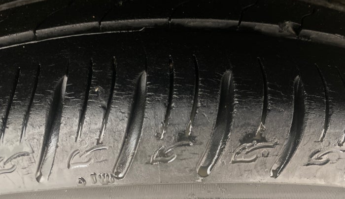 2020 KIA SONET GTX PLUS 1.0 DCT, Petrol, Automatic, 41,820 km, Right Rear Tyre Tread