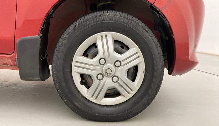 2013 Maruti Alto 800 LXI, Petrol, Manual, 82,846 km, Right Front Wheel