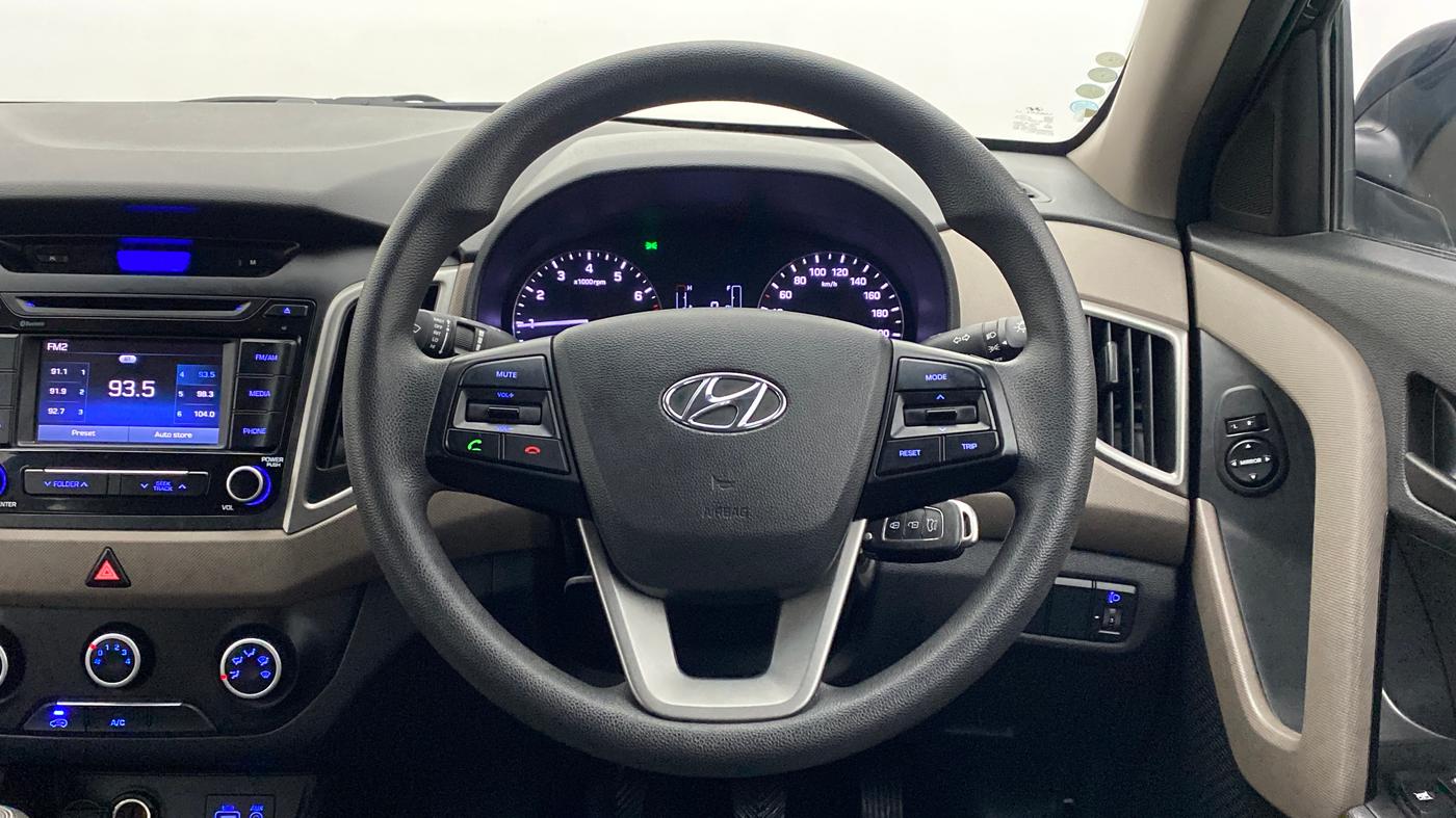 2016 Hyundai Creta 1.6 E + VTVT, Petrol, Manual, 29,225 km, Steering Wheel Close Up