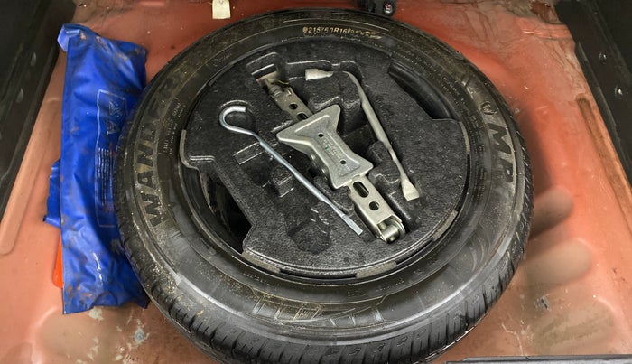 2019 Maruti Vitara Brezza ZDI, Diesel, Manual, 1,30,793 km, Spare Tyre