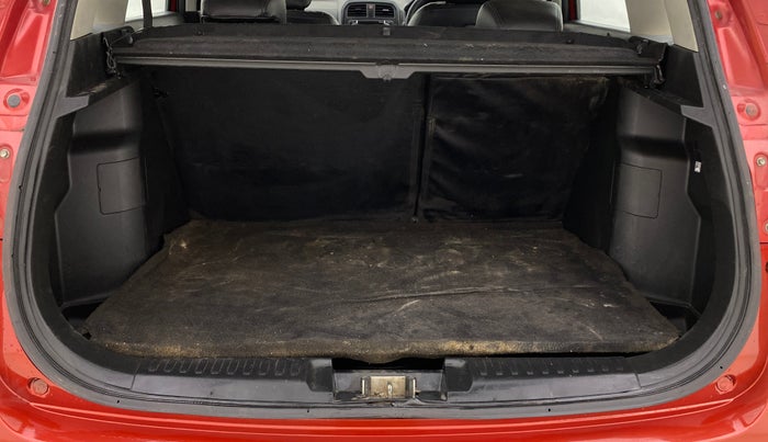 2019 Maruti Vitara Brezza ZDI, Diesel, Manual, 1,30,793 km, Boot Inside