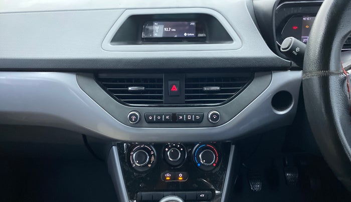2022 Tata NEXON XM SUNROOF DIESEL, Diesel, Manual, 37,705 km, Air Conditioner