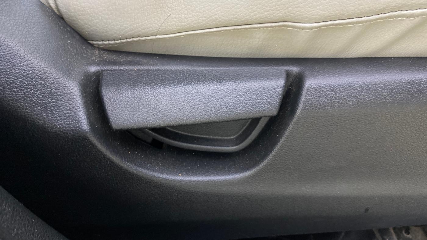 2021 Hyundai NEW SANTRO ERA EXECUTIVE, Petrol, Manual, 35,557 km, Driver Side Adjustment Panel