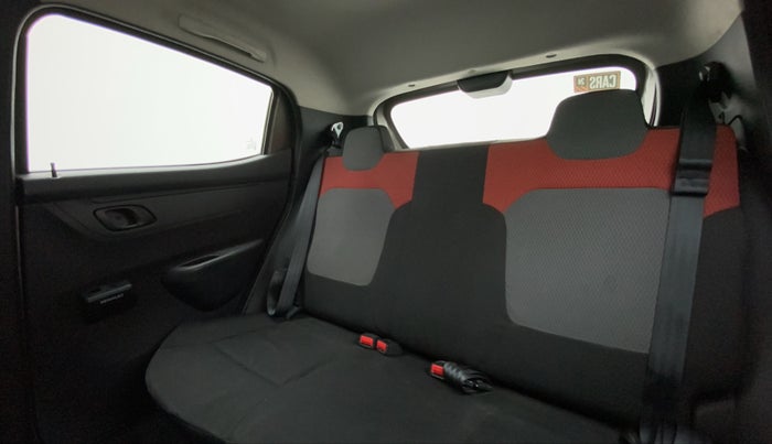 2016 Renault Kwid RXT 0.8, Petrol, Manual, 53,945 km, Right Side Rear Door Cabin