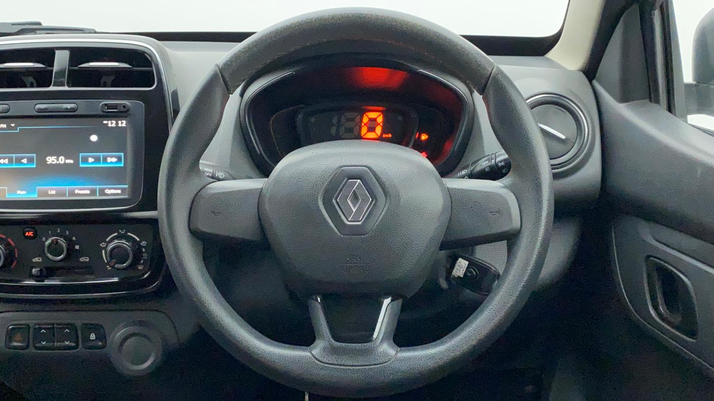 2016 Renault Kwid RXT 0.8, Petrol, Manual, 53,945 km, Steering Wheel Close Up