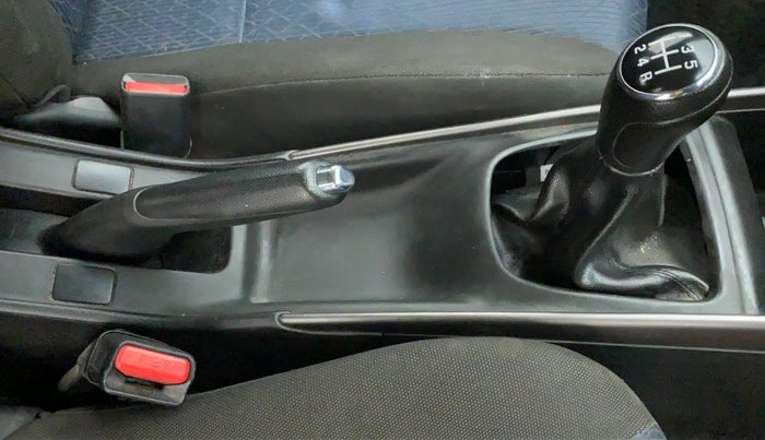 2019 Maruti Baleno DELTA PETROL 1.2, Petrol, Manual, 28,991 km, Gear Lever