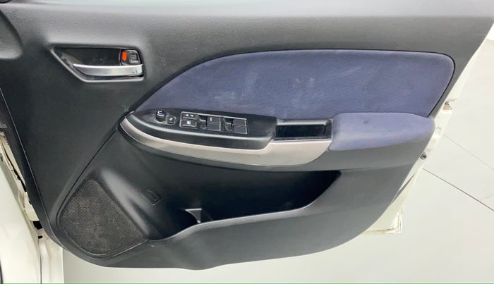 2019 Maruti Baleno DELTA PETROL 1.2, Petrol, Manual, 28,991 km, Driver Side Door Panels Control