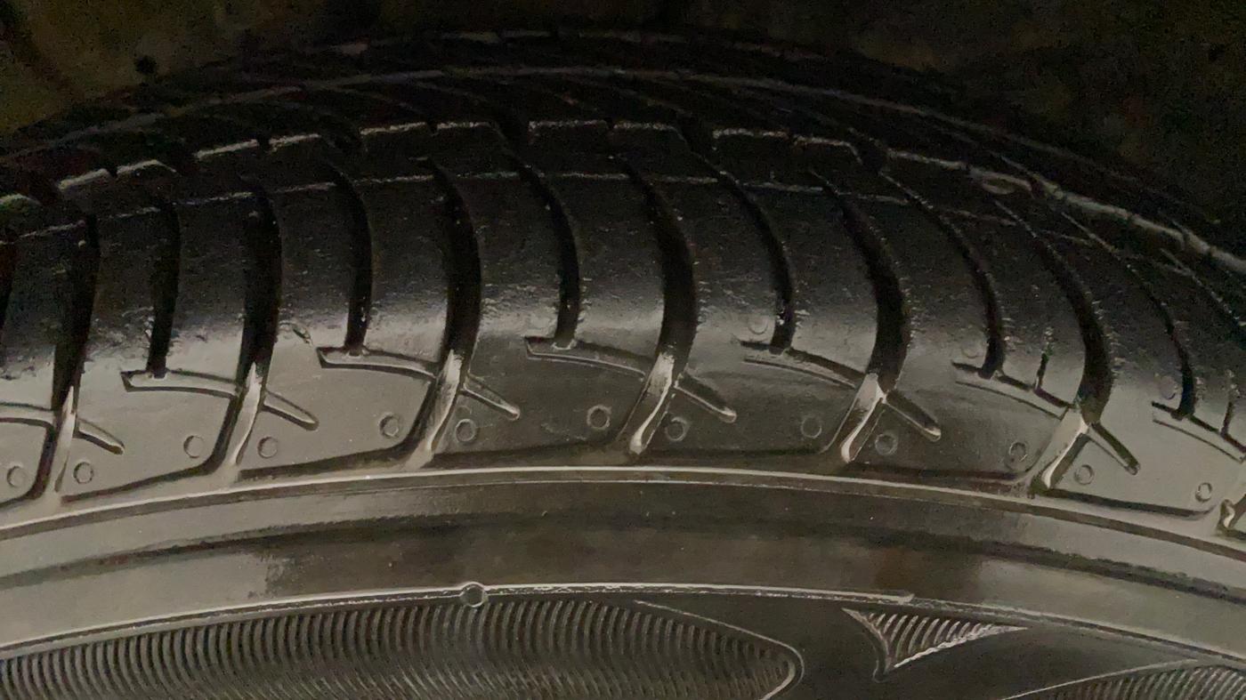 2021 Maruti New Wagon-R VXI 1.2, Petrol, Manual, 5,421 km, Left Front Tyre Tread
