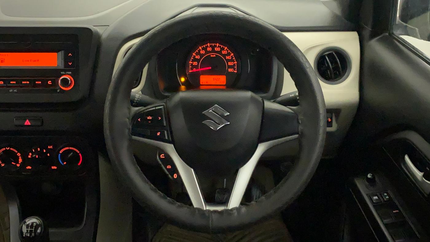2021 Maruti New Wagon-R VXI 1.2, Petrol, Manual, 5,421 km, Steering Wheel Close Up
