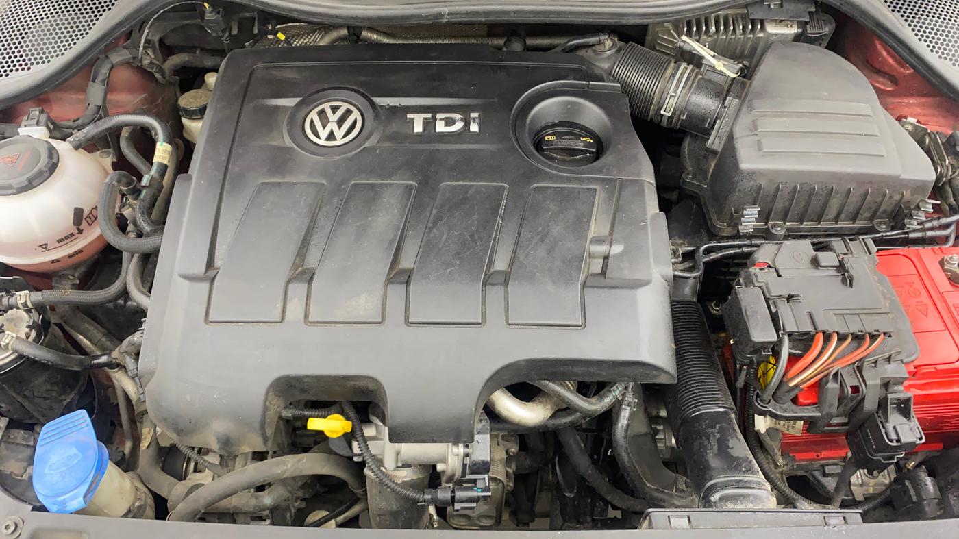2019 Volkswagen Ameo HIGHLINE PLUS 1.5L AT 16 ALLOY, Diesel, Automatic, 1,11,009 km, Engine View