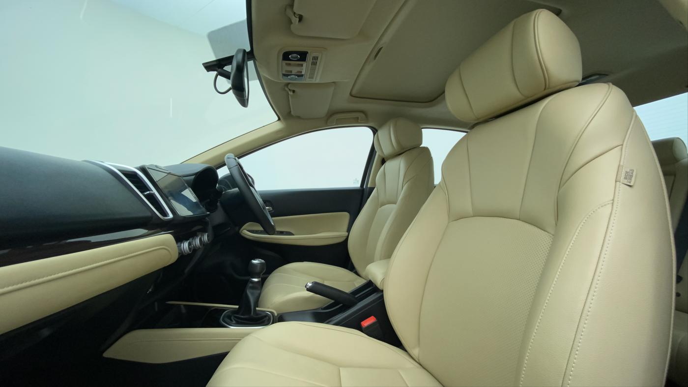 2020 Honda City ZX MT PETROL, Petrol, Manual, 23,345 km, Right Side Front Door Cabin