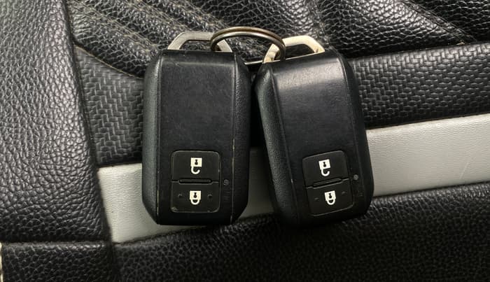 2021 Maruti Swift ZXI PLUS, Petrol, Manual, 58,897 km, Key Close Up