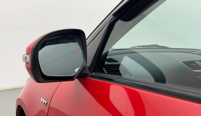 2017 Maruti Swift VXI, Petrol, Manual, 55,417 km, Left rear-view mirror - Mirror motor not working