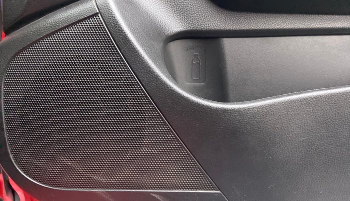 2017 Maruti Swift VXI, Petrol, Manual, 55,417 km, Speaker
