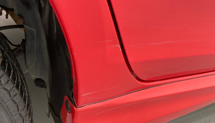 2017 Maruti Swift VXI, Petrol, Manual, 55,417 km, Right quarter panel - Minor scratches