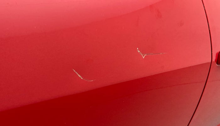 2017 Maruti Swift VXI, Petrol, Manual, 55,417 km, Right rear door - Minor scratches