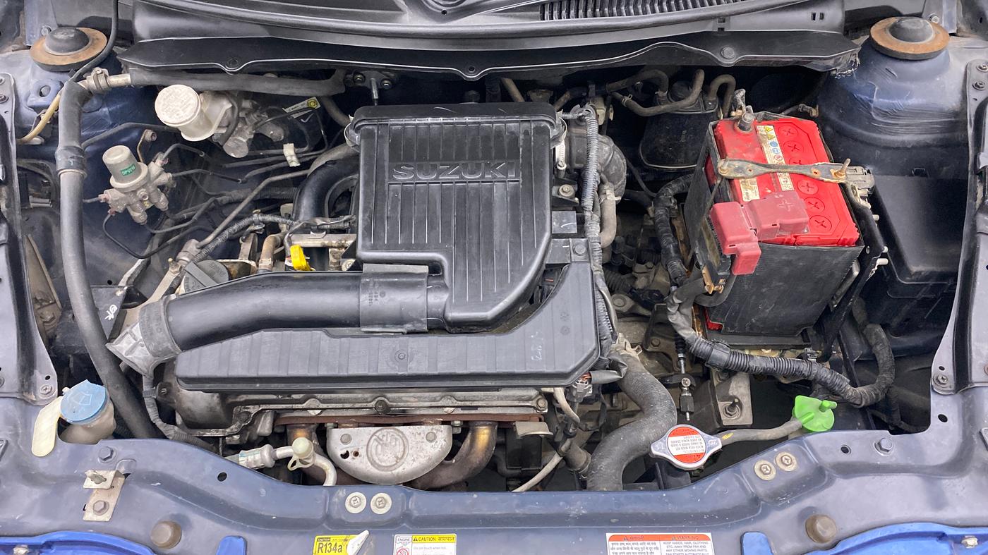 2014 Maruti Swift VXI D, Petrol, Manual, 56,441 km, Open Bonet