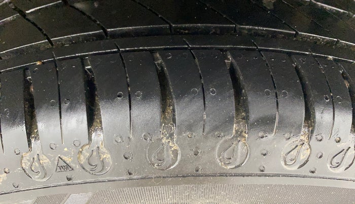 2018 Tata Tiago XT PETROL, Petrol, Manual, 66,197 km, Left Rear Tyre Tread