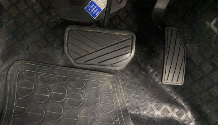 2015 Maruti Celerio ZXI AMT, Petrol, Automatic, 30,652 km, Pedals