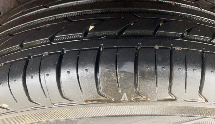 2015 Maruti Celerio ZXI AMT, Petrol, Automatic, 30,652 km, Left Rear Tyre Tread