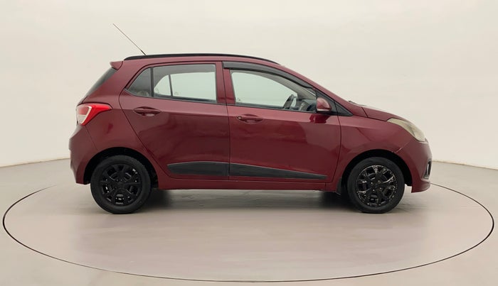 2015 Hyundai Grand i10 SPORTZ 1.2 KAPPA VTVT, Petrol, Manual, 88,890 km, Right Side View