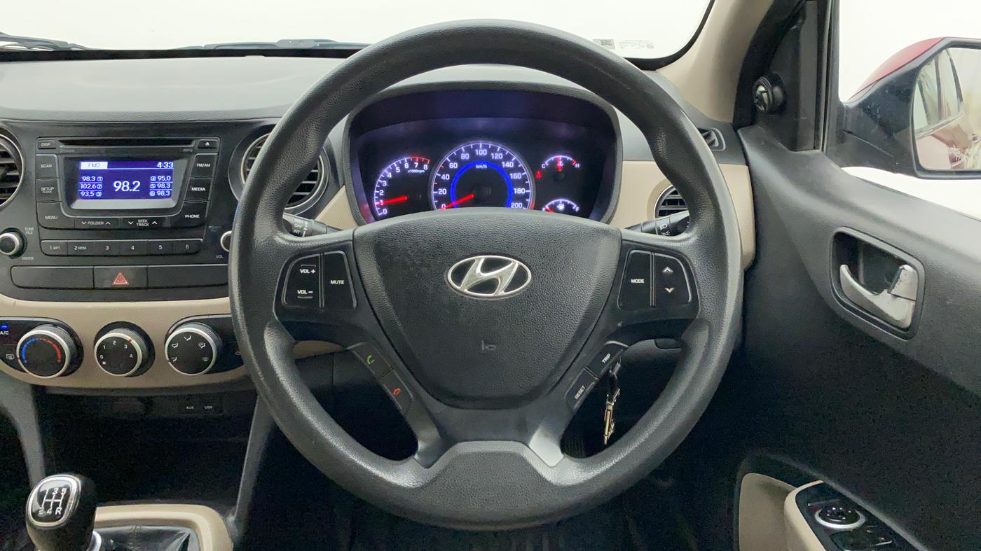 2015 Hyundai Grand i10 SPORTZ 1.2 KAPPA VTVT, Petrol, Manual, 88,890 km, Steering Wheel Close Up