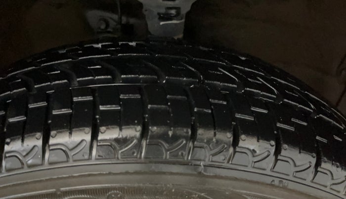 2018 Maruti Wagon R 1.0 VXI, Petrol, Manual, 73,249 km, Right Front Tyre Tread