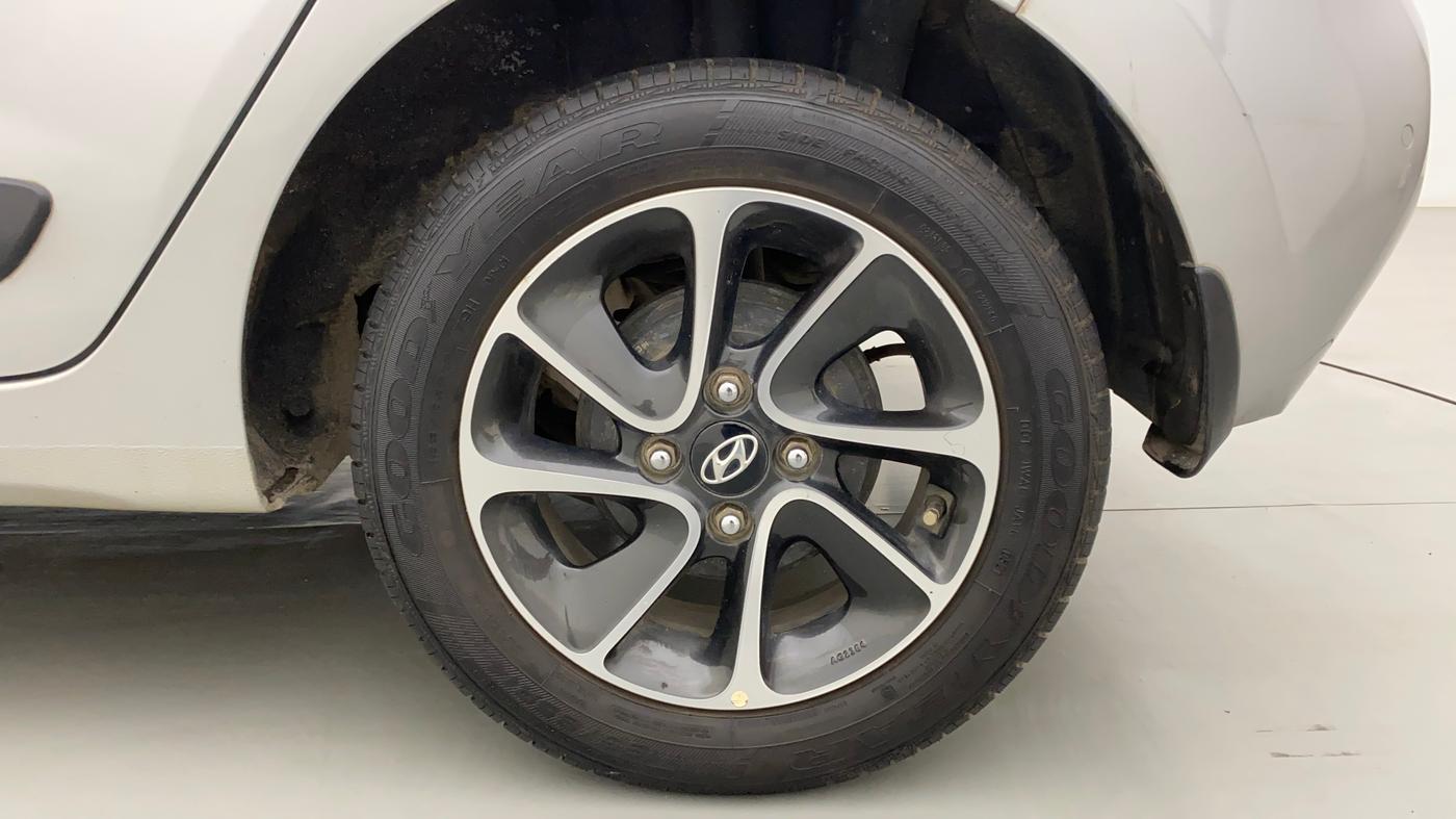2017 Hyundai Grand i10 ASTA 1.2 KAPPA VTVT, Petrol, Manual, 36,910 km, Left Rear Wheel