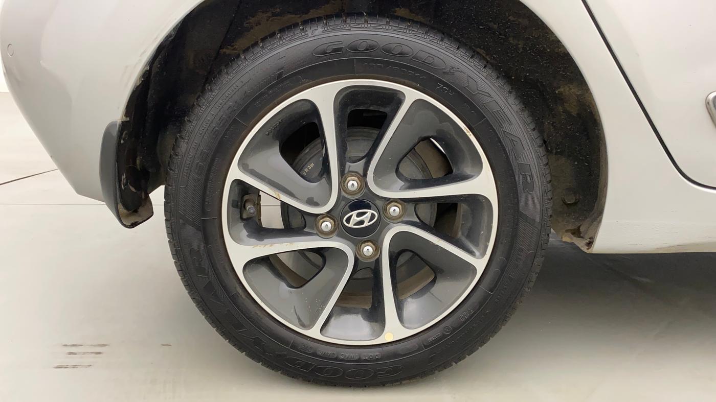 2017 Hyundai Grand i10 ASTA 1.2 KAPPA VTVT, Petrol, Manual, 36,910 km, Right Rear Wheel