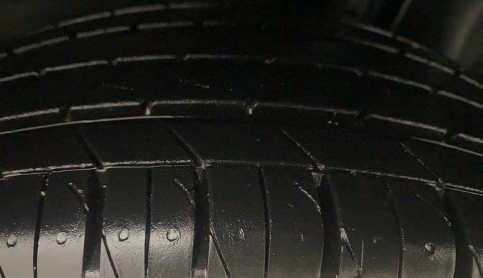 2024 KIA SONET 	 HTX 1.0 TURBO DCT, Petrol, Automatic, 7,304 km, Left Rear Tyre Tread