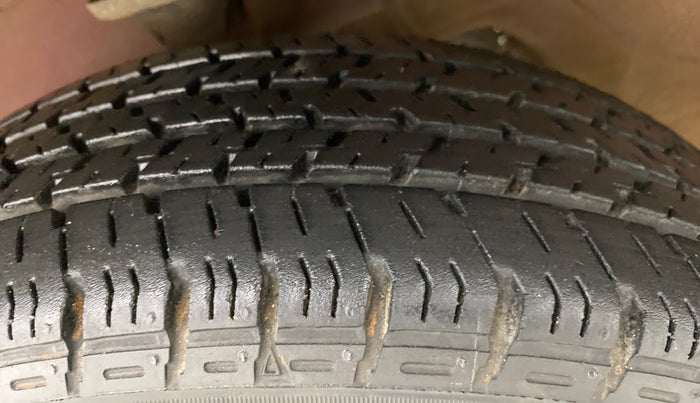2011 Maruti Alto K10 VXI, Petrol, Manual, 18,561 km, Left Front Tyre Tread