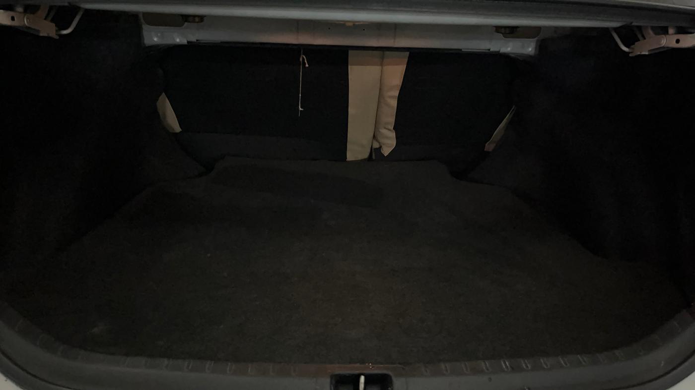 2015 Toyota Corolla Altis G PETROL, Petrol, Manual, 97,407 km, Boot Inside